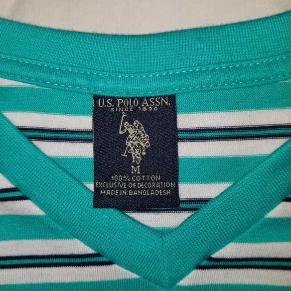 Polo Short-Sleeve V-Neck T-shirt - Picture 2 of 4